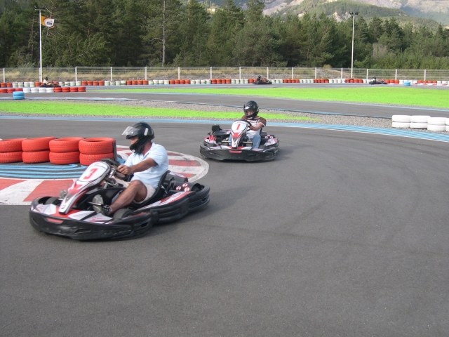  Carreras en karts de renta 